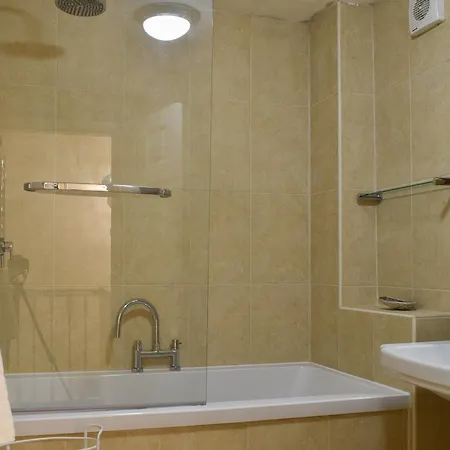 Methera * אמבלסייד